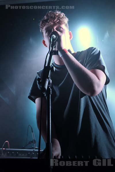 KLANGSTOF - 2017-10-18 - PARIS - Bus Palladium - 